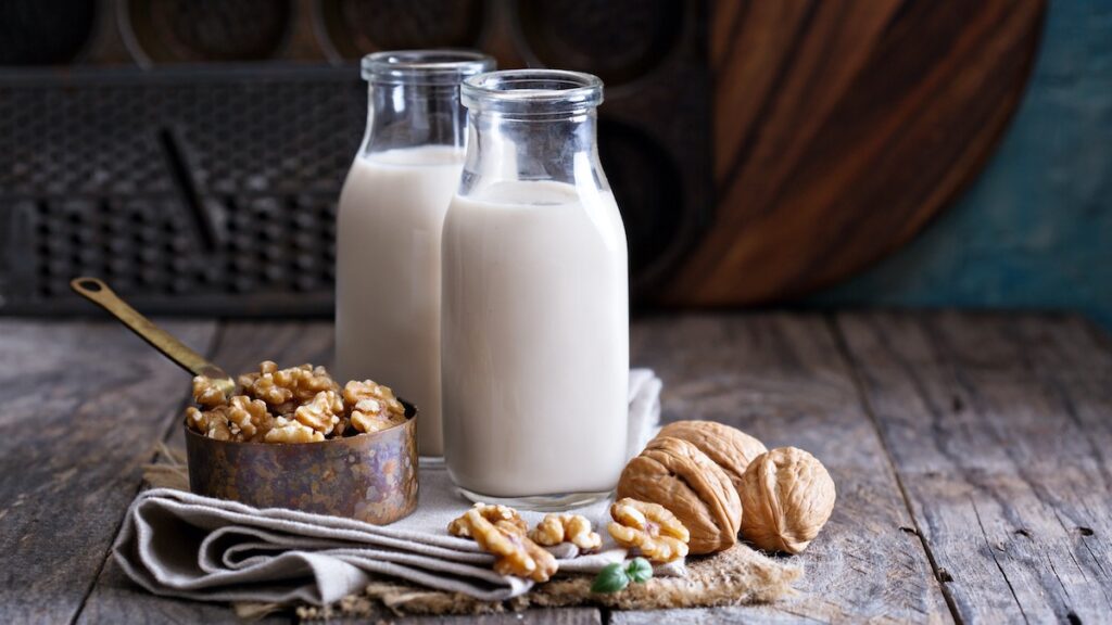 Is milk with nuts healthy?